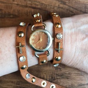 Forever 21 wrap watch